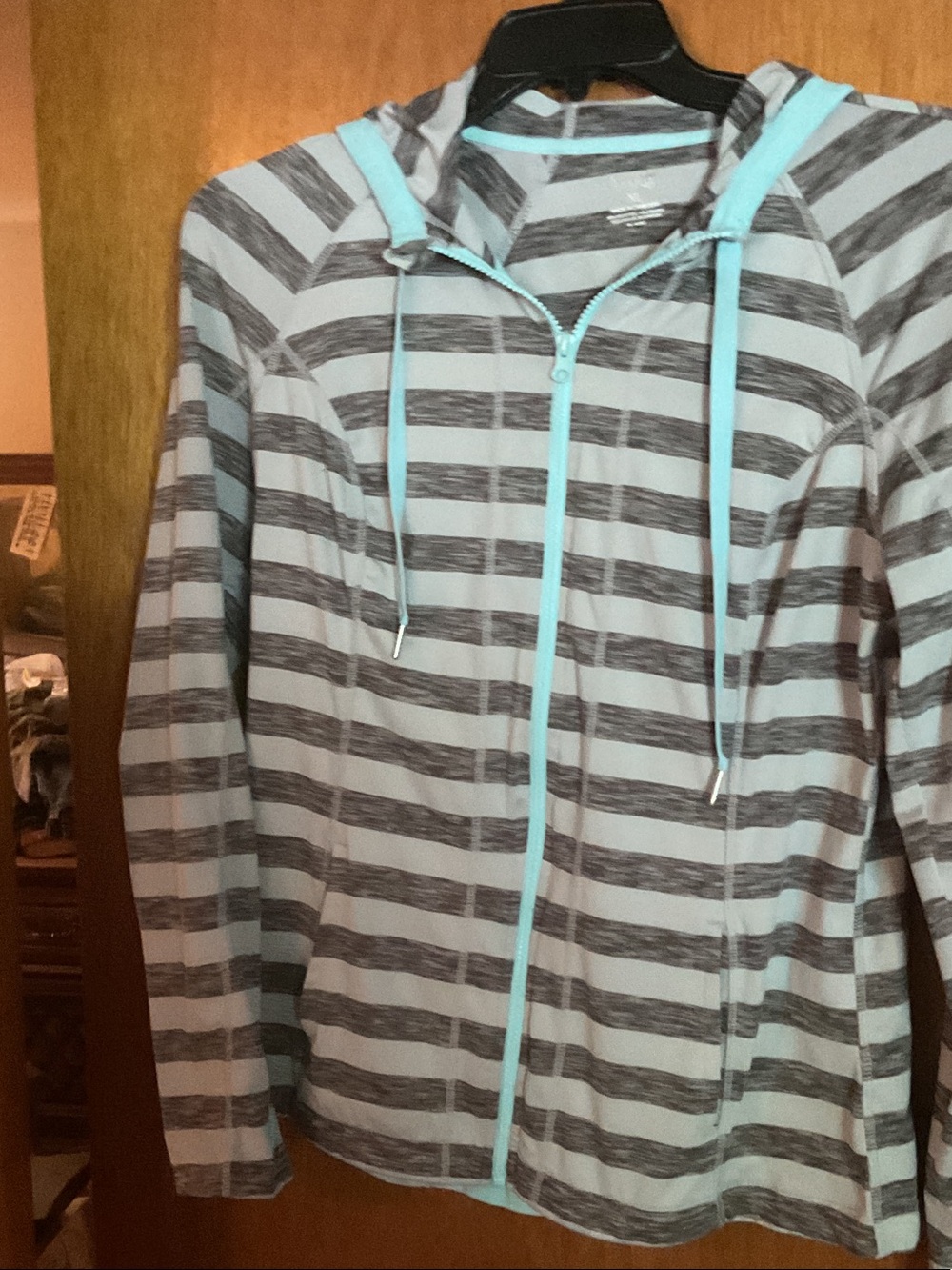 Lukka XL hooded active jacket